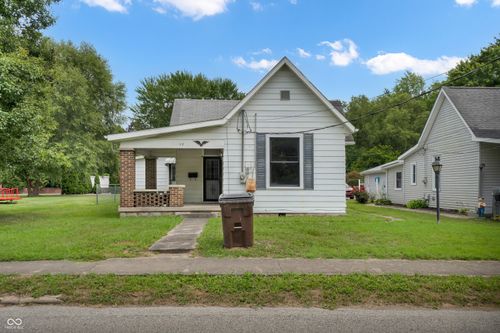 117 W College St, North Vernon, IN, 47265-1804 | Card Image