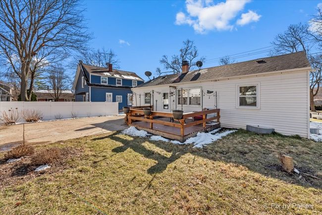 208 N Wisconsin St, House other with 3 bedrooms, 2 bathrooms and 8 parking in Carpentersville IL | Image 22
