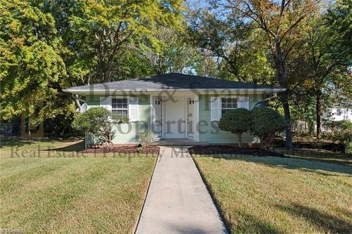 916 Harris Street, Burlington, NC, 27217 | Card Image