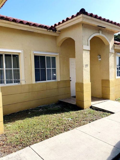 4-27 Ne 13th Ave, Homestead, FL, 33033-4542 | Card Image