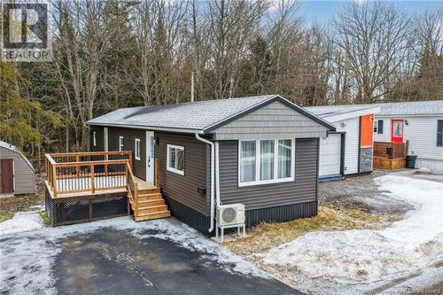 21 Cascade Ave, Moncton, NB, E1E2J8 | Card Image