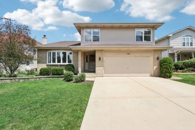 1037 Greenbriar Drive, House other with 4 bedrooms, 2 bathrooms and 2 parking in Glendale Heights IL | Image 1