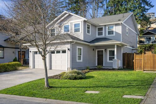 38 Degoutiere Pl, Victoria, BC, V9B0H3 | Card Image