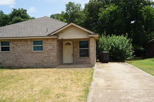 5111-5109 Flamingo Road, Fort Worth, TX, 76119 | Card Image