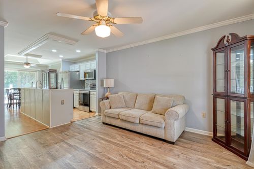 5251 Pogue St, Spartanburg, SC, 29301-3416 | Card Image