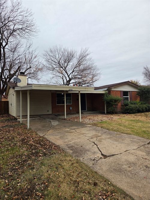 2721 Blue Ridge Dr, Mesquite, TX, 75150-3605 | Card Image