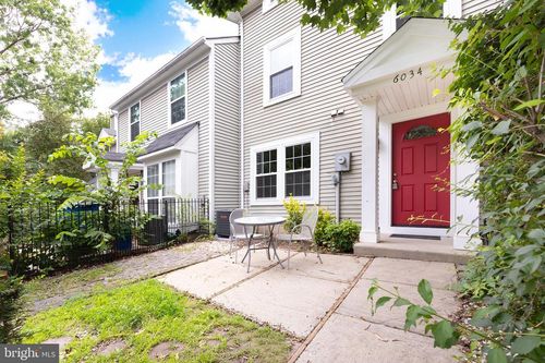 6034 Netherton St, CENTREVILLE, VA, 20120-3227 | Card Image