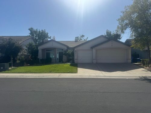 9222 Crosscourt Way, Elk Grove, CA, 95624-3919 | Card Image