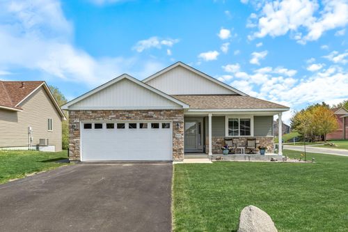 800 Harvest Cir Sw, Lonsdale, MN, 55046-5020 | Card Image
