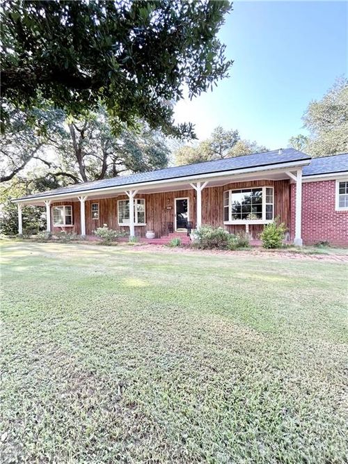 904 W Dr Mcconnell Blvd, Bunkie, LA, 71322-1924 | Card Image