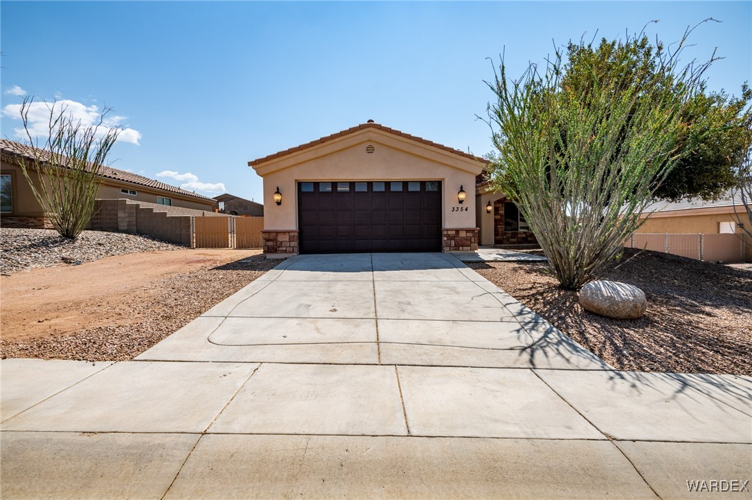 Isador Ave, Kingman, AZ 86401