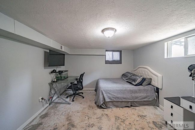 462 Ne Main St, House other with 4 bedrooms, 2 bathrooms and 1 parking in Blackfoot ID | Image 22