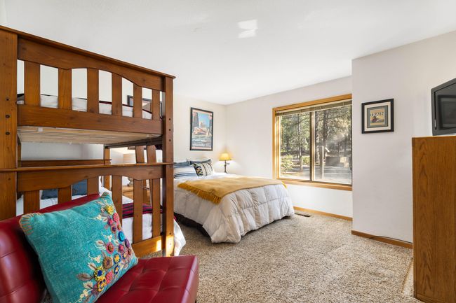 25-Bedroom | Image 20