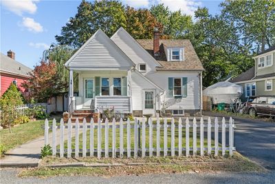 39 Church Avenue, House other with 3 bedrooms, 1 bathrooms and 3 parking in Warwick RI | Image 1