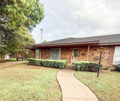 6317 Talgarth Ct, Fort Worth, TX, 76133-3522 | Card Image