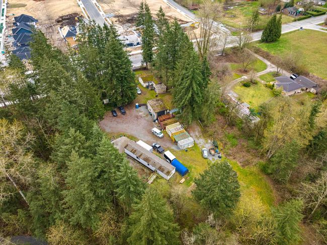 3381 208 St, House other with 3 bedrooms, 2 bathrooms and 9 parking in Langley BC | Image 13