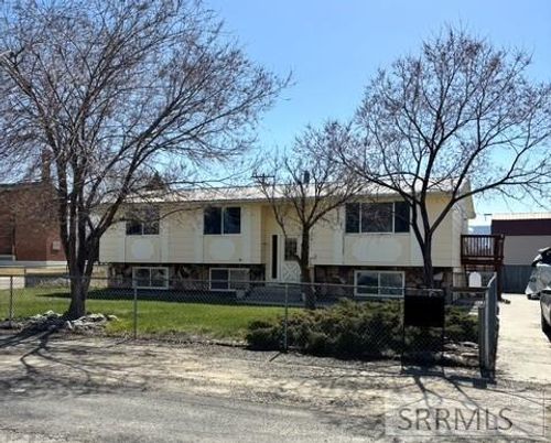 719 Sharkey Street, Salmon, ID, 83467 | Card Image