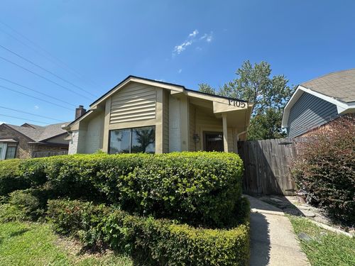 1705 Wheatfield Dr, Mesquite, TX, 75149-6847 | Card Image