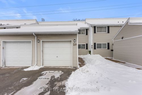 29-7001 Casey Street, Niagara Falls, ON, L2J3G6 | Card Image