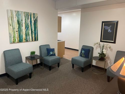 ll60a-995 Cowen Dr, Carbondale, CO, 81623-1657 | Card Image