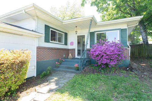2350 Berkley Ave, Roanoke, VA, 24015 | Card Image