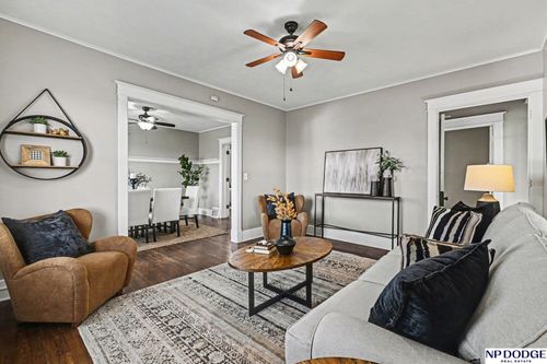 916/918 S 25 Avenue, Omaha, NE, 68105 | Card Image