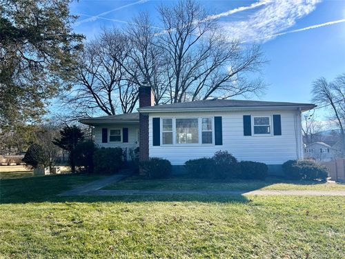 34 Cross St, New Windsor, NY, 12553-7607 | Card Image