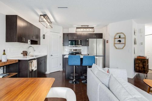 26 Auburn Bay Common Se, Calgary, AB, T3M0M3 | Card Image