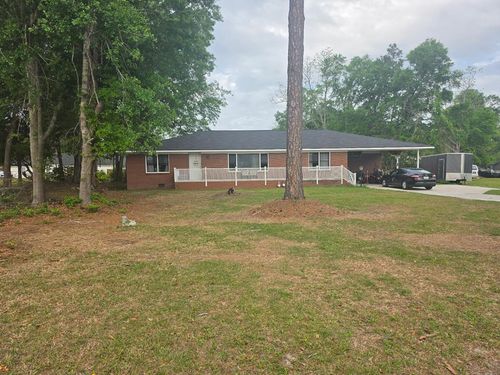 1502 N Davis St, Nashville, GA, 31639-3927 | Card Image