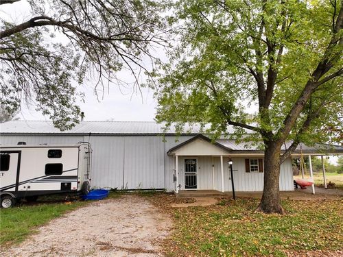 238 Nw 60th Ln, Lamar, MO, 64759-9442 | Card Image