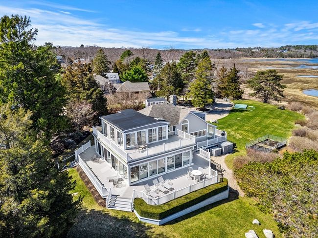 62 Crafts Rd, House other with 5 bedrooms, 2 bathrooms and 6 parking in Gloucester MA | Image 36