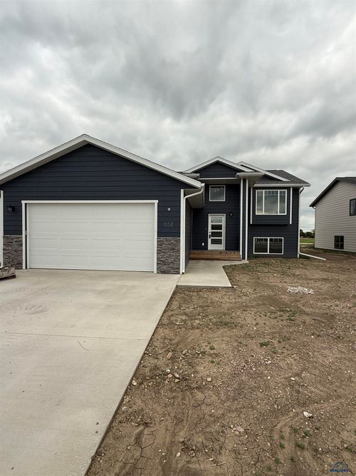 668 Eagle Ct, Box Elder, SD, 57719-1711 | Card Image