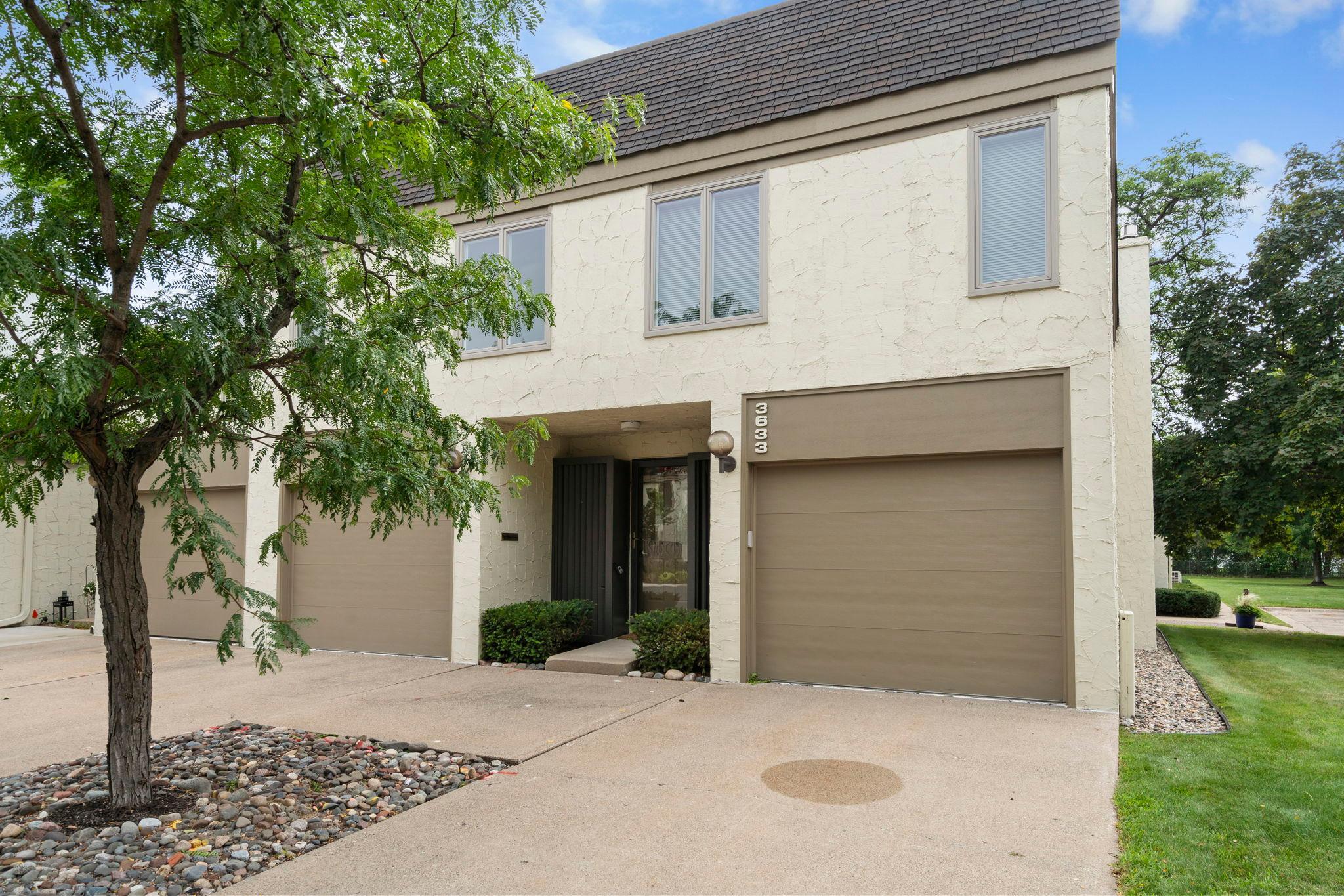 Towndale Ct, Minneapolis, MN 55431