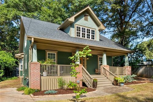 3265 College St, College Park, GA, 30337-1123 | Card Image