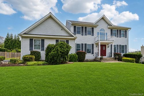 22 Bittern Dr, Nanuet, NY, 10954-2463 | Card Image