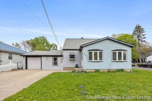 231 50th St Sw, Grand Rapids, MI, 49548-5624 | Card Image