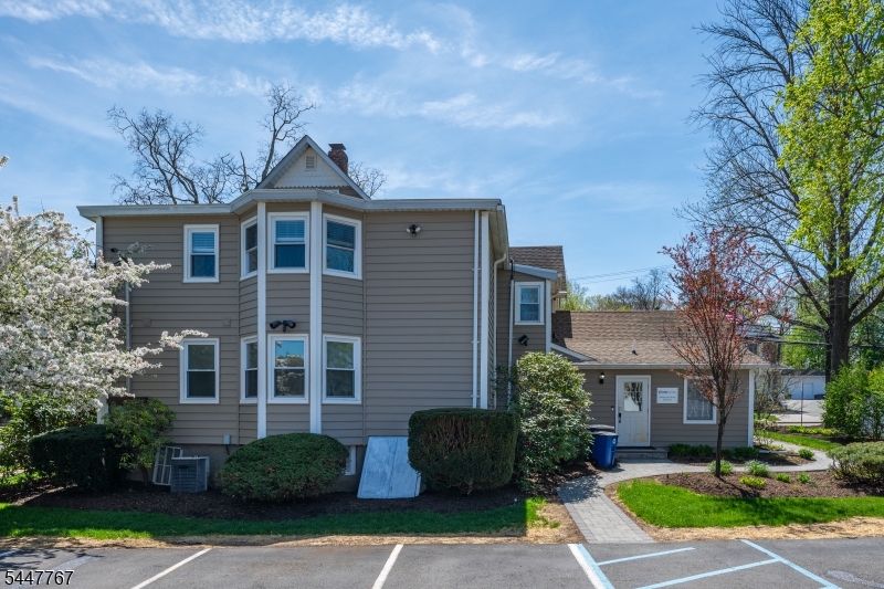 Commercial Lease in Boonton Town 3