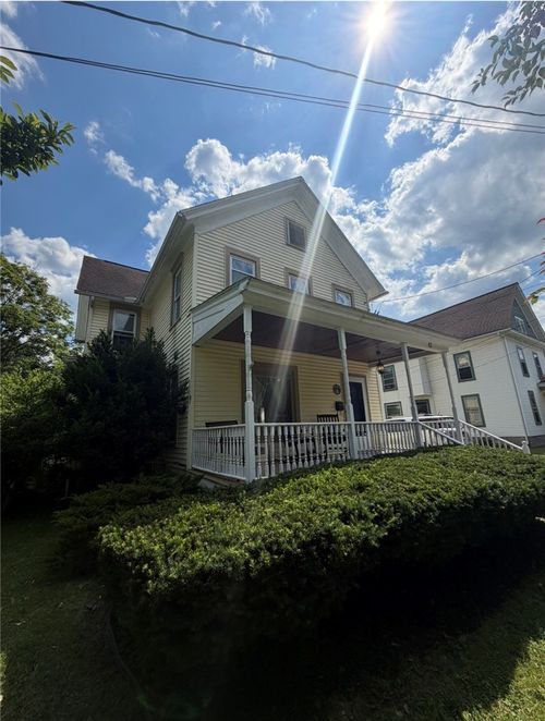 47 Fair St, Norwich, NY, 13815-1627 | Card Image