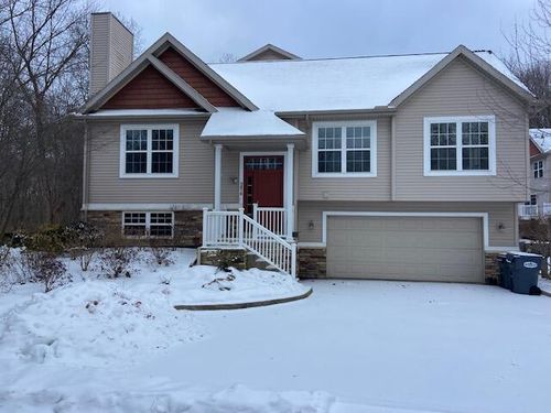 3478 Rivers Edge Dr, Saint Joseph, MI, 49085-8676 | Card Image