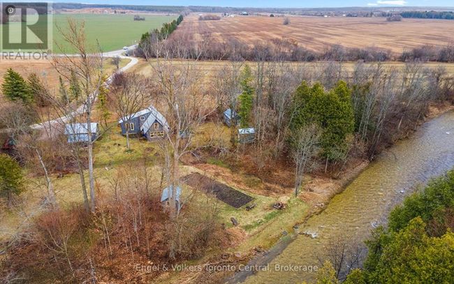 7237 Nottawasaga 6/7 Sideroad, House other with 4 bedrooms, 1 bathrooms and 7 parking in Clearview (Creemore) ON | Image 32