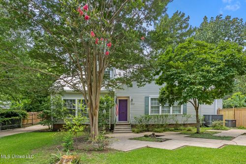 625 Pennsylvania Ave, Jackson, MS, 39216-3213 | Card Image