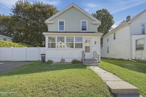 59 Harris St, Pittsfield, MA, 01201 | Card Image