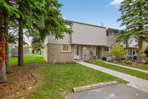 {{alt}} | Card Image