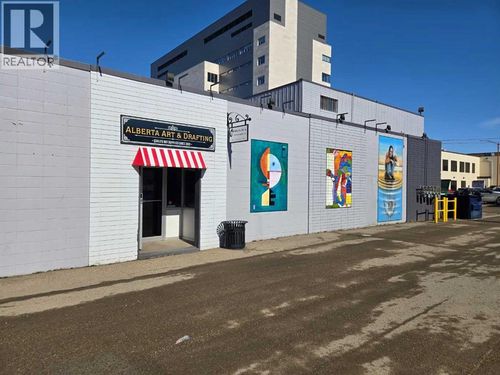 4709 49 Ave, Red Deer, AB, T4N3W9 | Card Image