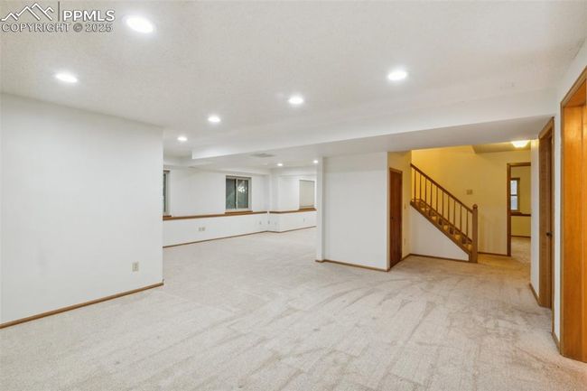 130 Mobray Ct, House other with 4 bedrooms, 4 bathrooms and 2 parking in Colorado Springs CO | Image 26