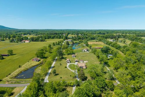 1805 Open Range Rd, Crossville, TN, 38555-6955 | Card Image