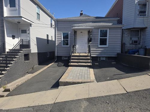 1514 71st St, North Bergen, NJ, 07047-3813 | Card Image