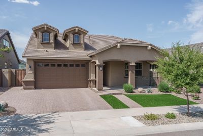 16062 W Alameda Road, House other with 4 bedrooms, 4 bathrooms and null parking in Surprise AZ | Image 2