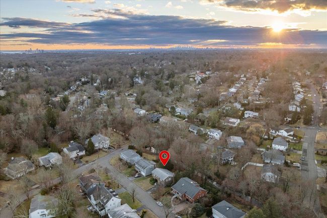 Aerial view at dusk featuring a residential view | Image 29