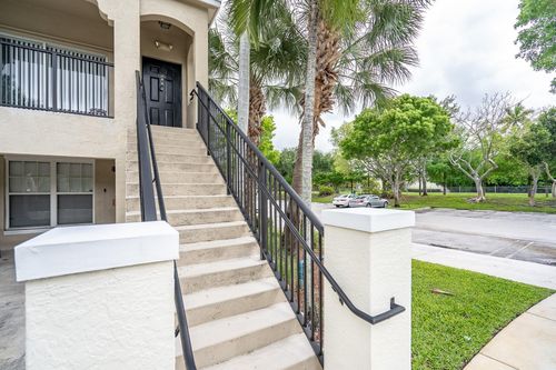 308-5800 W Sample Rd, Coral Springs, FL, 33067-3234 | Card Image